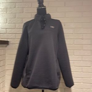 Women’s L tall LL Bean lightweight quilted pullover with pockets